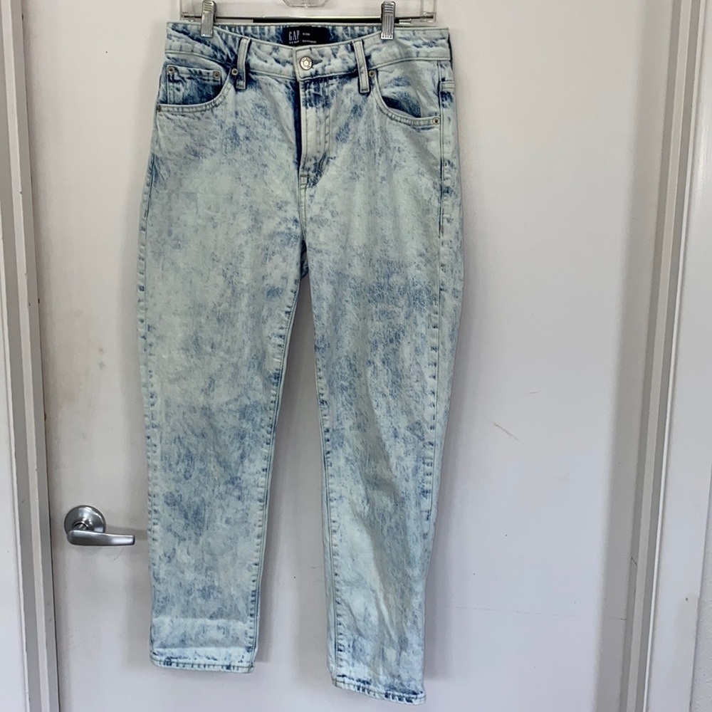 GAP Boyfriend Jeans Acid Wash Women’s Size 8/29R